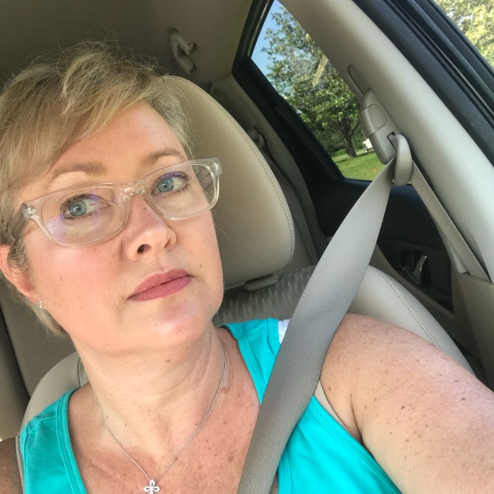 Meet your Posher, Amy